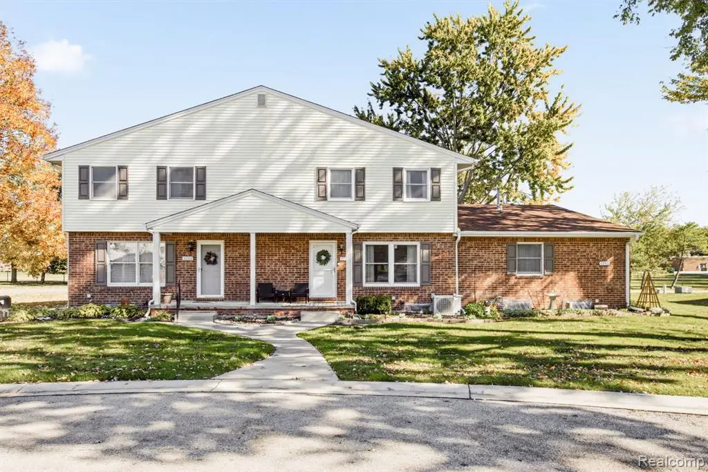 3742 Ramblewood, Port Huron, MI 48060 - #1