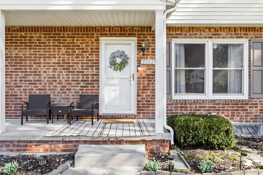 3742 Ramblewood, Port Huron, MI 48060 - #2