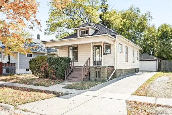 1220 Varney, Port Huron, MI 48060
