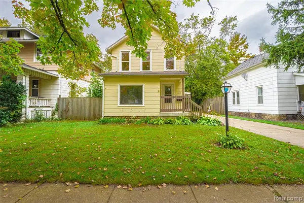 1413 Howard, Port Huron, MI 48060