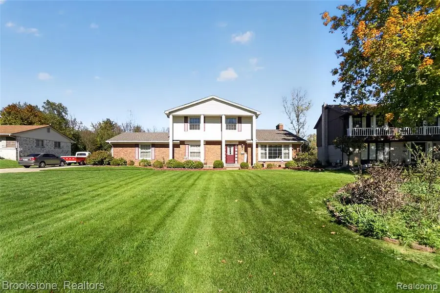 471 Boutell, Grand Blanc, MI 48439 - #2