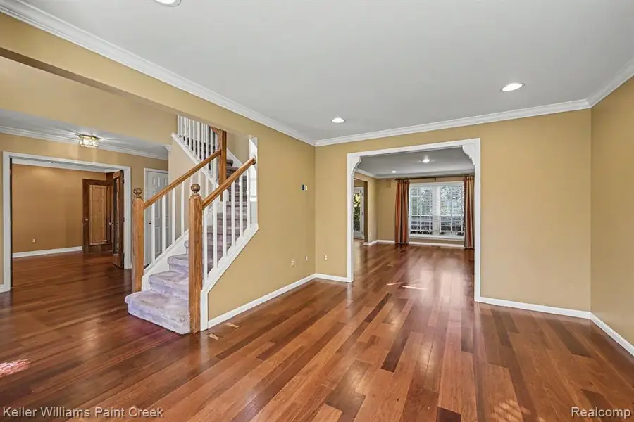 6112 Lake Waldon, Clarkston, MI 48346 - #3