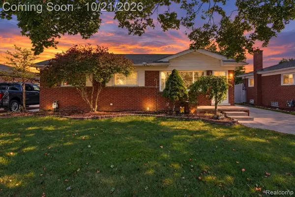 2977 Norwood, Trenton, MI 48183