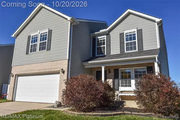 8576 Manistee River, Fowlerville, MI 48836