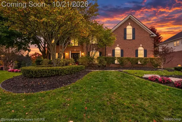 15838 Spyglass, Northville, MI 48168