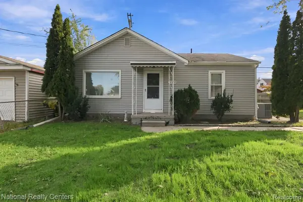 14952 Alberta, Warren, MI 48089