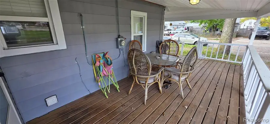 1029 W Boatfield, Flint, MI 48507 - #2