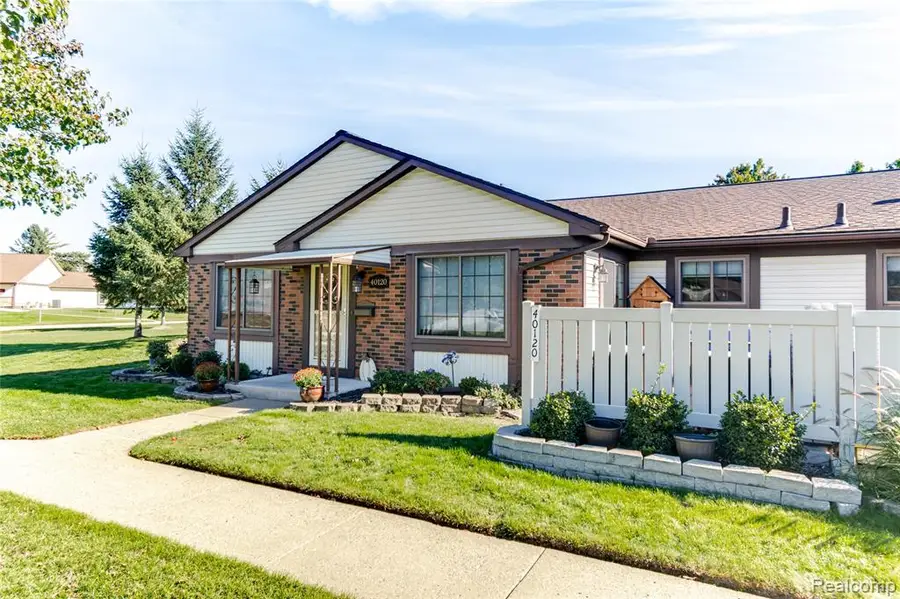 40120 Newport #7, Plymouth, MI 48170 - #2