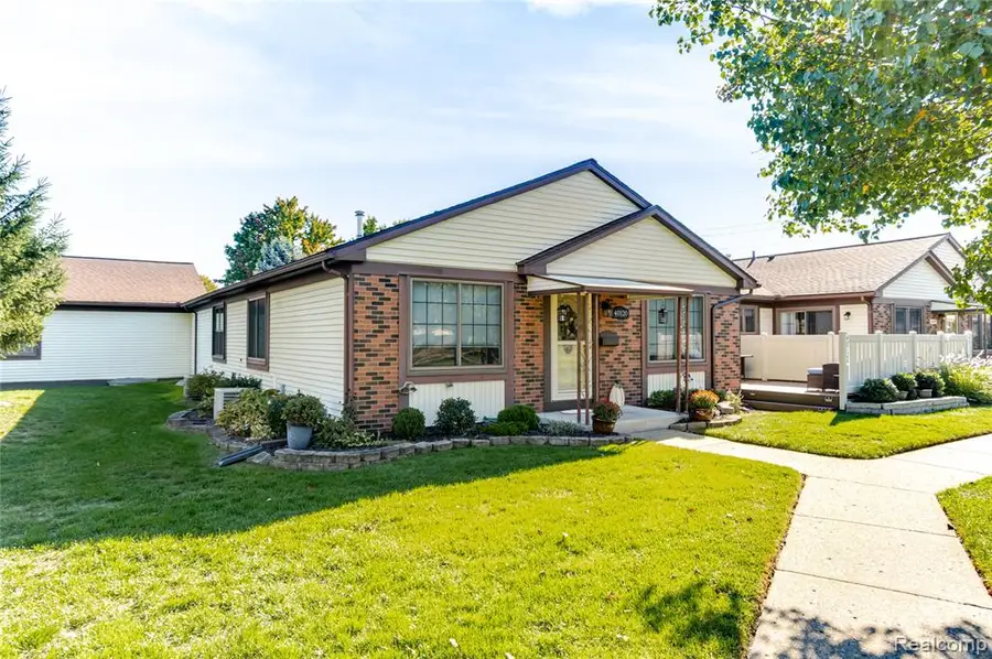 40120 Newport #7, Plymouth, MI 48170 - #3