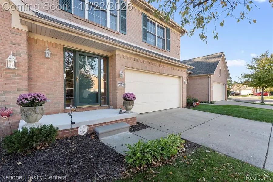 23731 W Lake, Brownstown, MI 48183 - #2