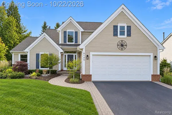 145 Village, Oxford, MI 48371