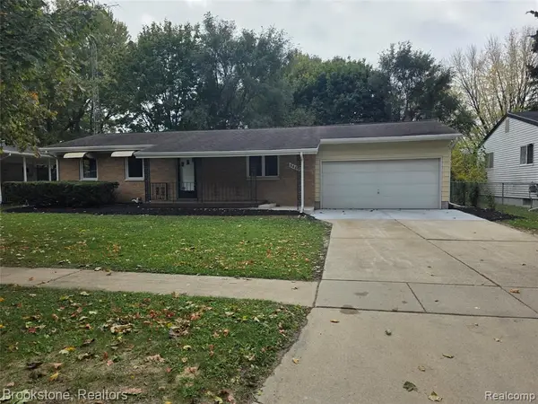 5467 Litchfield, Flint, MI 48532
