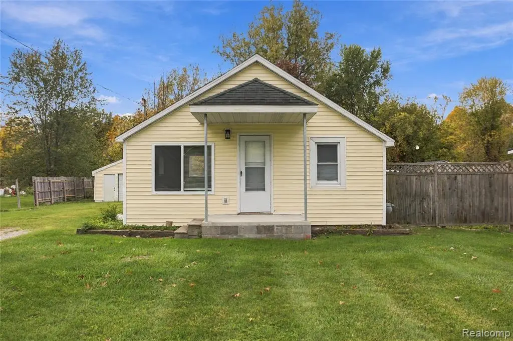 5805 Swan Creek, Saginaw, MI 48609 - #1