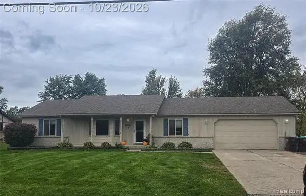 6095 Carleton Rockwood, South Rockwood, MI 48179