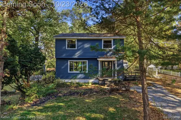 4100 Long Leaf, Commerce Twp, MI 48382