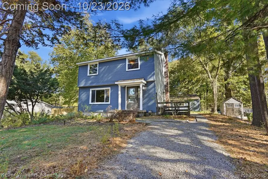 4100 Long Leaf, Commerce Township, MI 48382 - #3