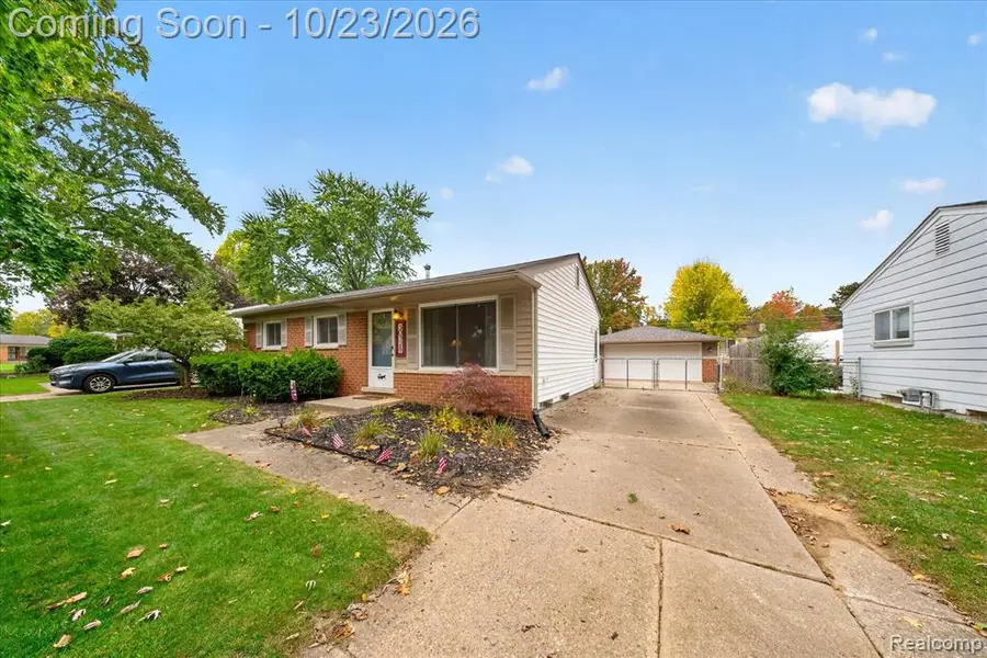 30328 Fairfax, Livonia, MI 48152 - #3