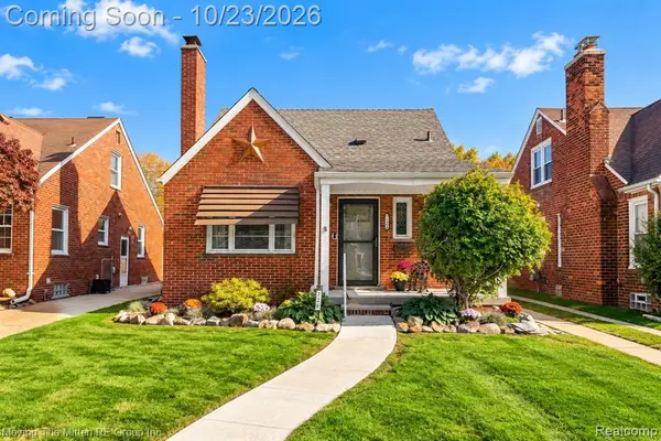 726 Mayburn, Dearborn, MI 48128