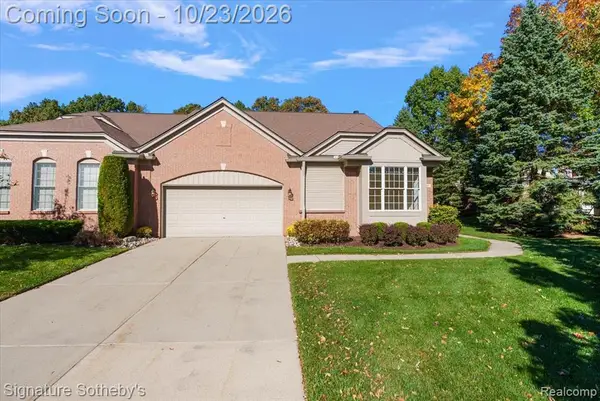 1989 Dunham, Rochester, MI 48306