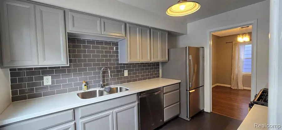 375 W Webster, Ferndale, MI 48220 - #2