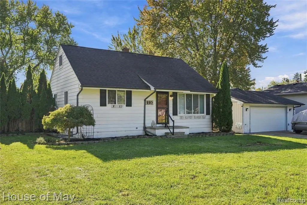 110 Briscoe, Waterford, MI 48327 - #1
