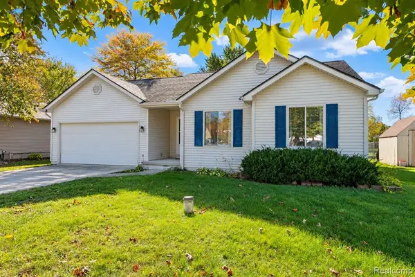 1082 Linus, Grand Blanc, MI 48507