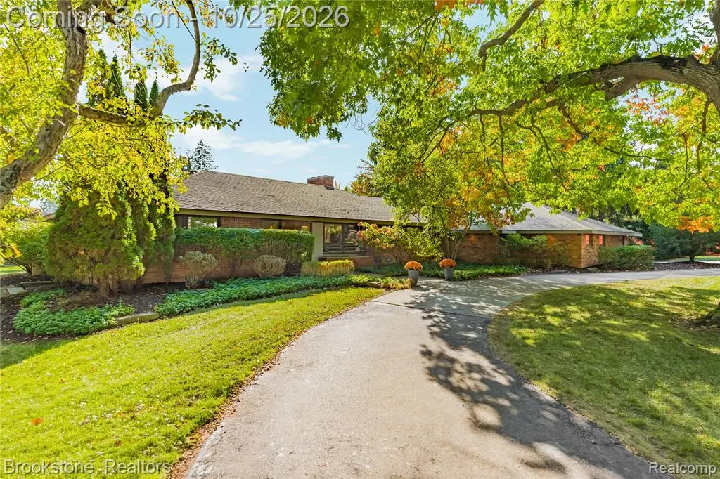 3845 Lincoln, Bloomfield Hills, MI 48301 - #1