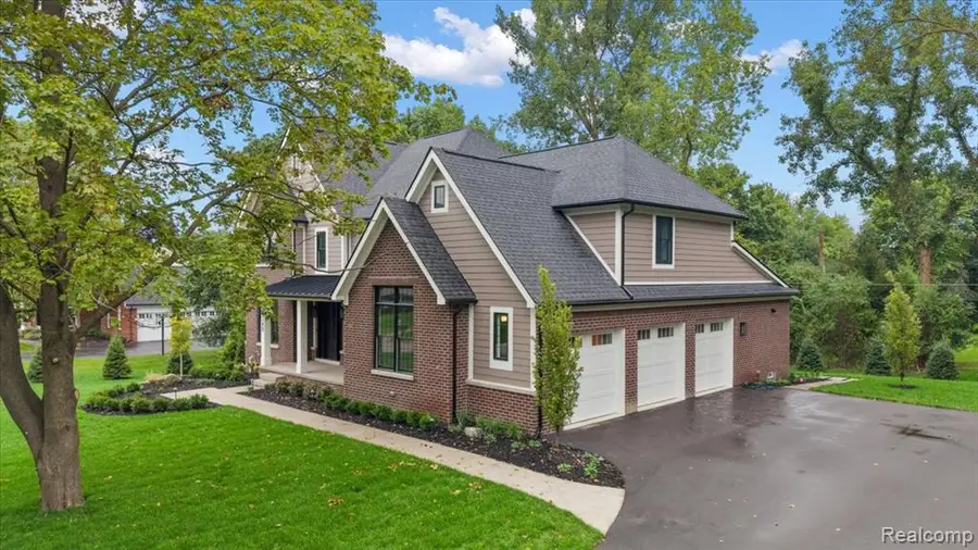4340 Charing, Bloomfield, MI 48304 - #3