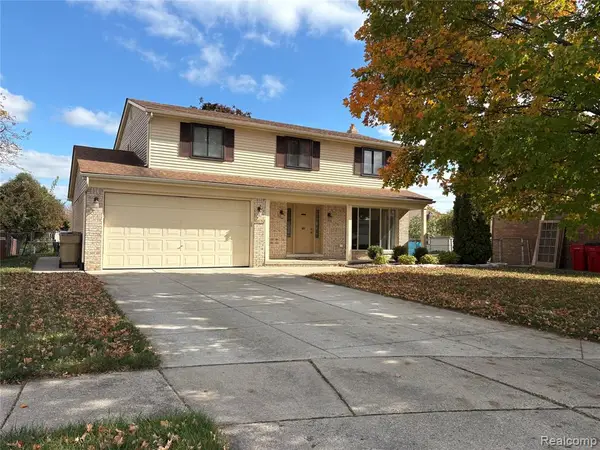 47152 Rosemary, Macomb, MI 48044