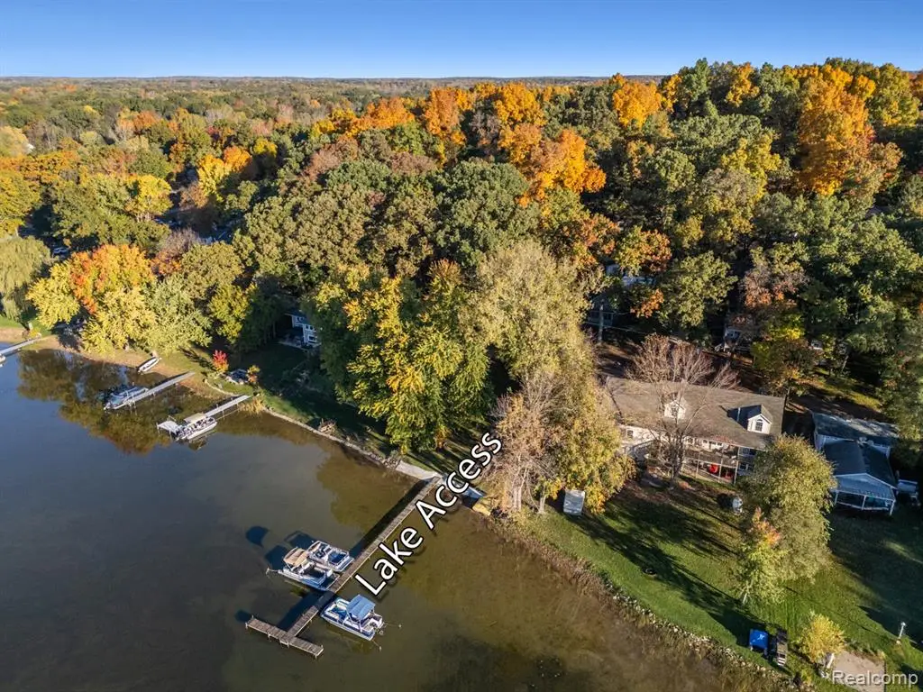 5718 Joslin Lake, Gregory, MI 48137 - #1