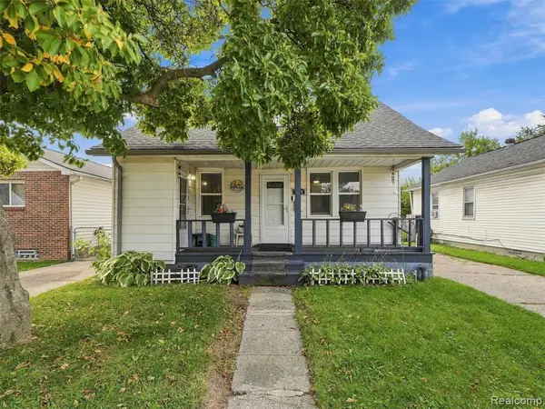 8700 Continental, Warren, MI 48089