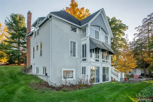 1776 Eagle Point, Clarklake, MI 49234