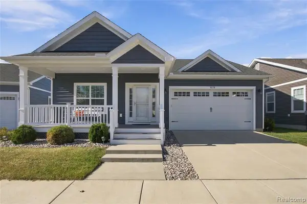 9278 Cottage, Pinckney, MI 48169