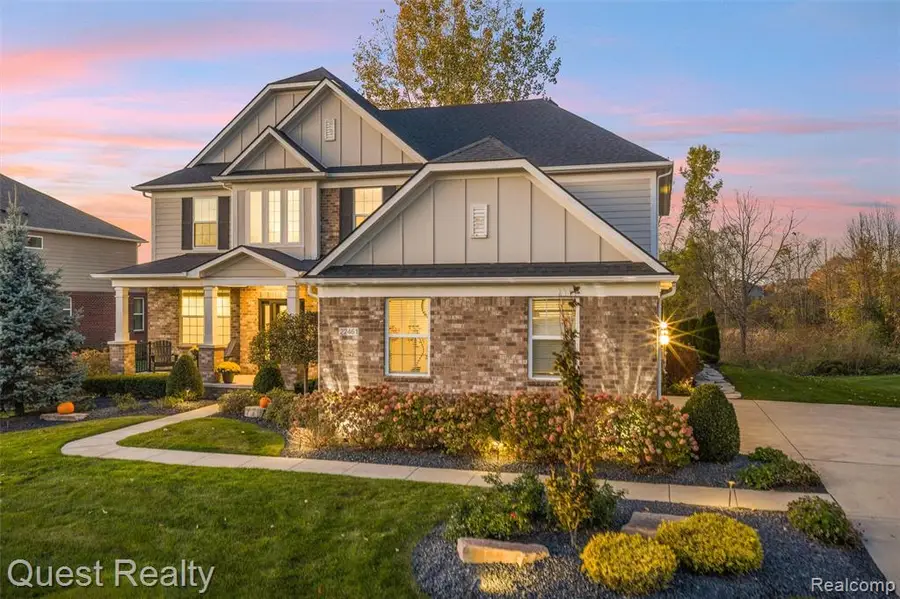 22461 Arcadia Bluffs, South Lyon, MI 48178 - #2