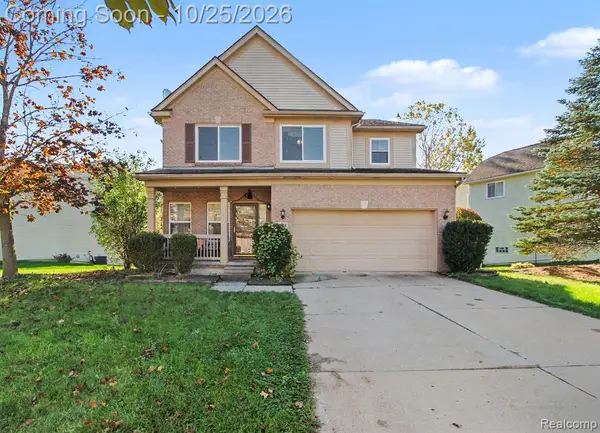 8544 Barrington, Ypsilanti, MI 48198