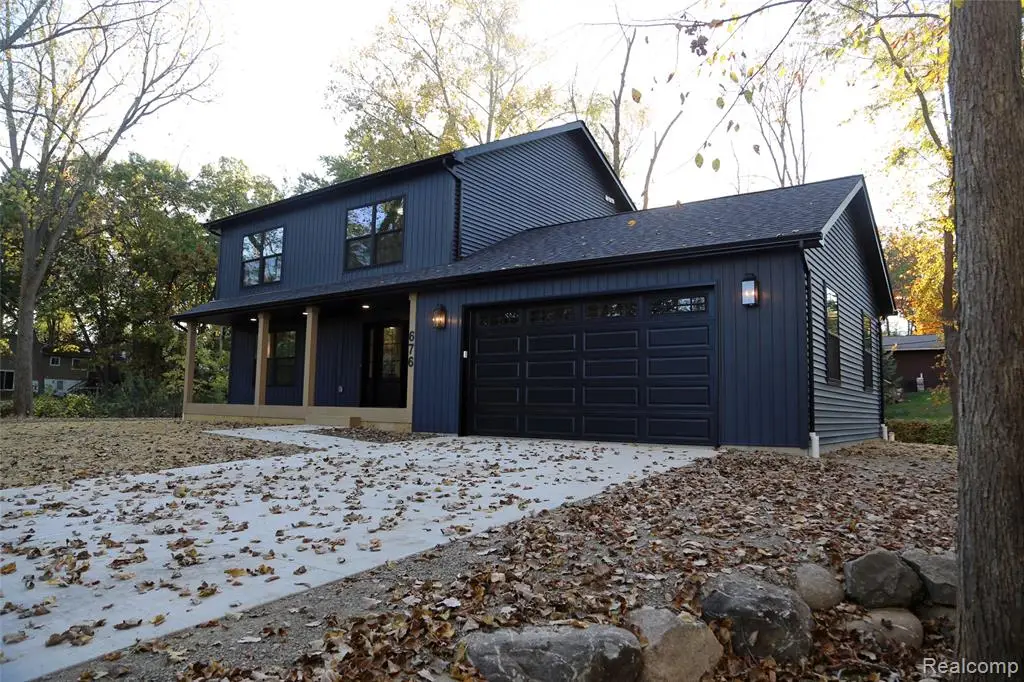 676 Pontiac, Lake Orion, MI 48362 - #1