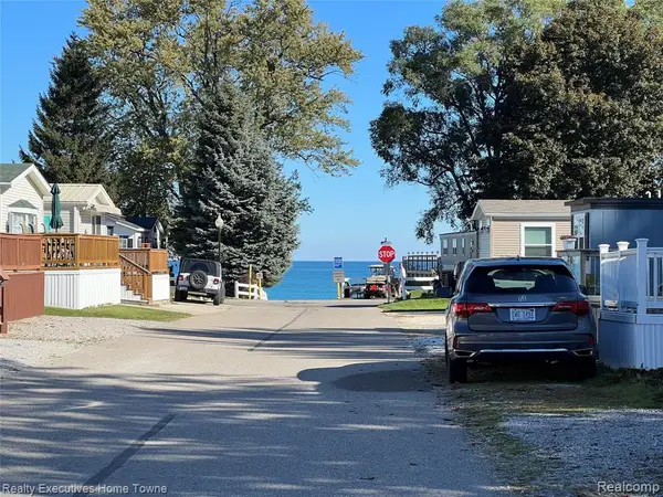 5203 Main, Lexington, MI 48450