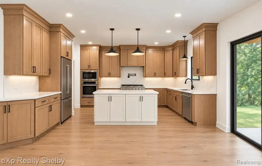 792 W Long Lake, Bloomfield Hills, MI 48302 - #3
