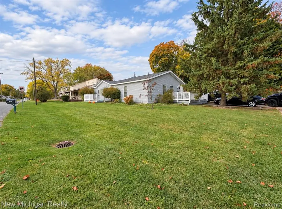 2245 Webber, Burton, MI 48529 - #2