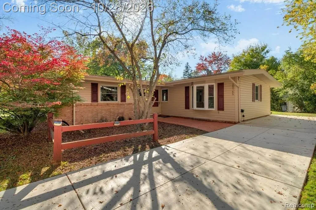 29765 Fall River, Southfield, MI 48076 - #1