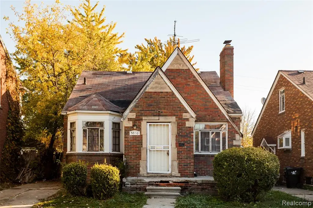 5800 Chatsworth, Detroit, MI 48224 - #1