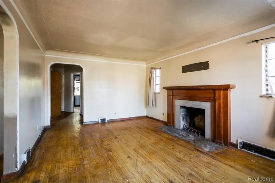 5800 Chatsworth, Detroit, MI 48224 - #2