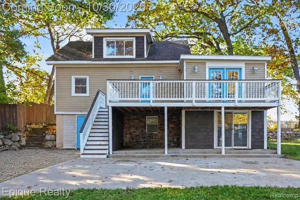 1086 Wilson, Lapeer, MI 48446
