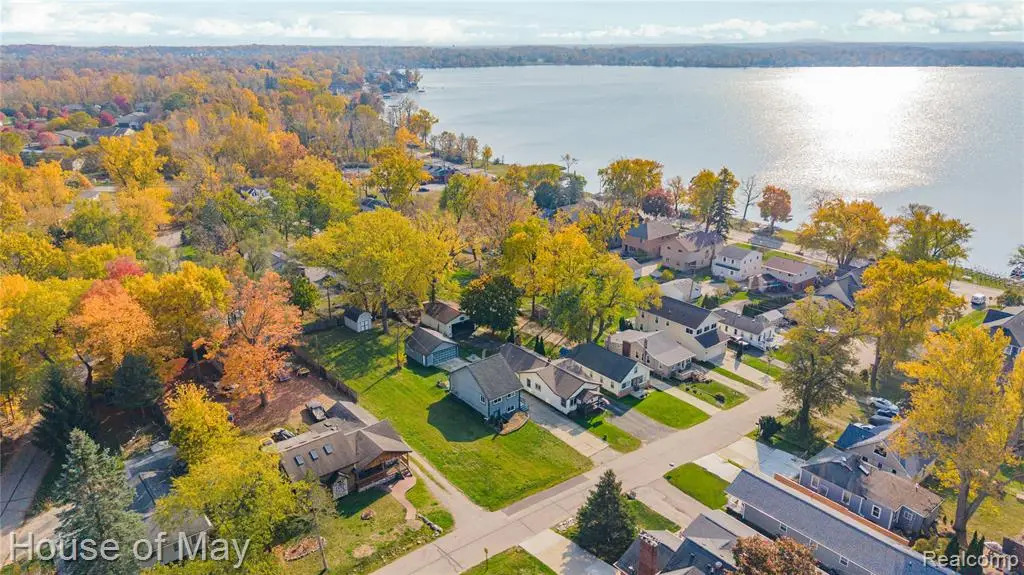 138 Welfare, Walled Lake, MI 48390 - #1