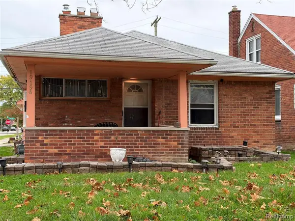 19194 Cheshire, Detroit, MI 48236