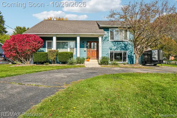 5217 Ottawa, Burton, MI 48509