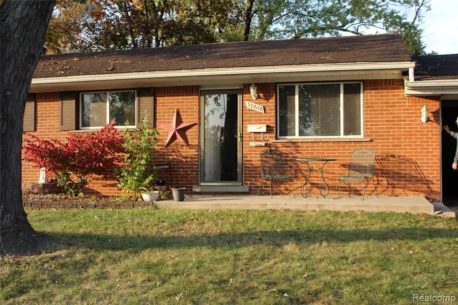 30606 Pierce, Garden City, MI 48135 - #2