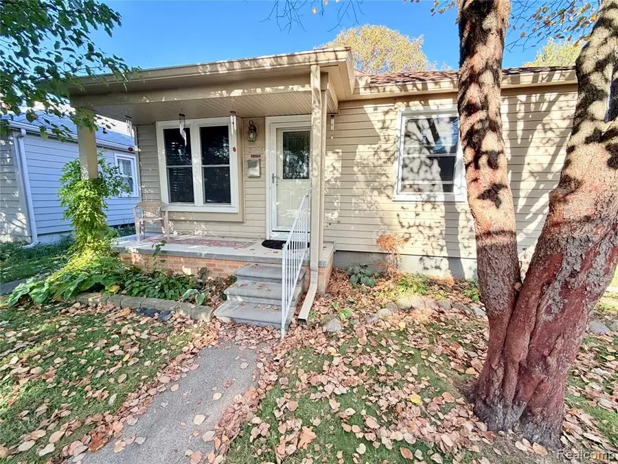 23030 Cleveland, Dearborn, MI 48124 - #3