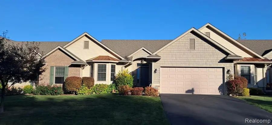 6255 Butternut #9, Brighton, MI 48116 - #3