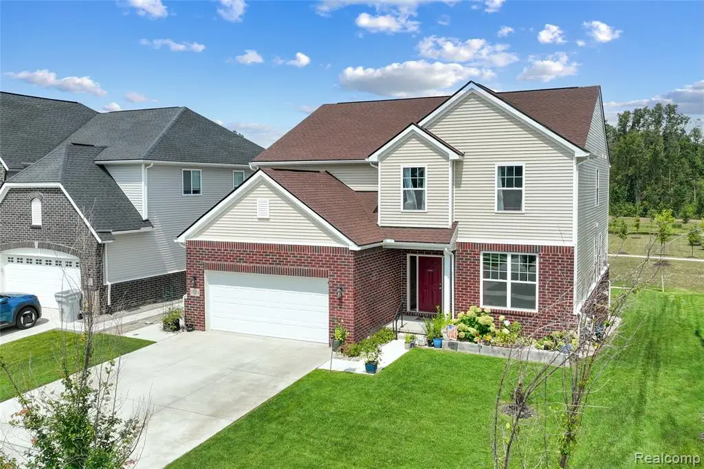 58714 Sella, South Lyon, MI 48178 - #1